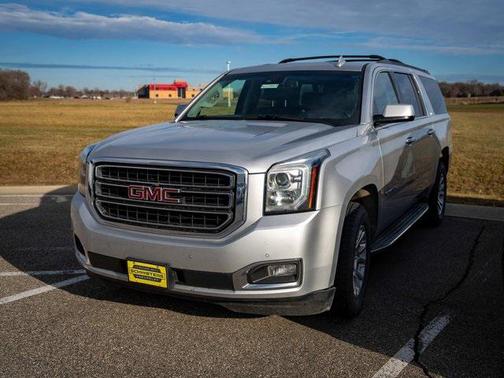 2020 GMC Yukon XL SLT