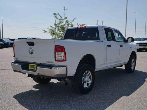 Bright White Clearcoat 2021 RAM 2500 Tradesman Crew Cab 4x4 6'4' Box