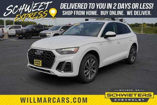Daytona Gray Pearl Effect 2024 Audi Q5 45 S line Premium Plus