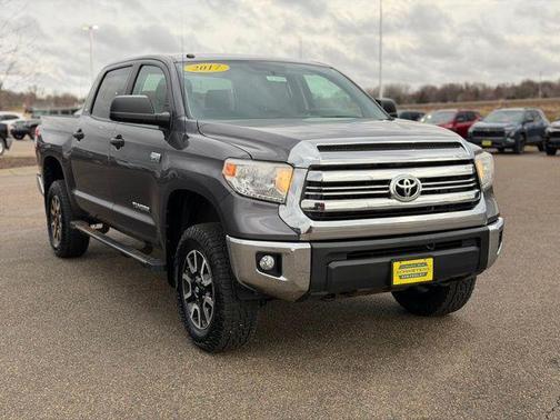 2017 Toyota Tundra SR5