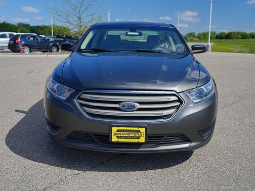 Magnetic Metallic 2019 Ford Taurus SE