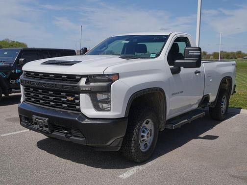 Summit White 2022 Chevrolet Silverado 2500 WT