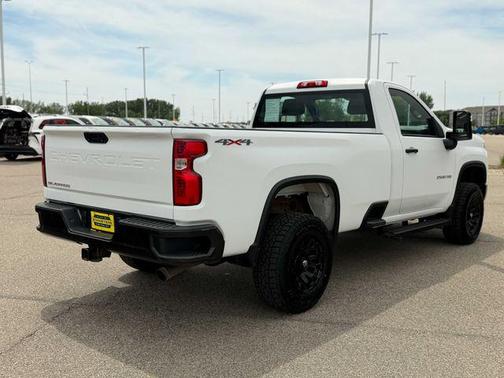 Summit White 2022 Chevrolet Silverado 2500 WT