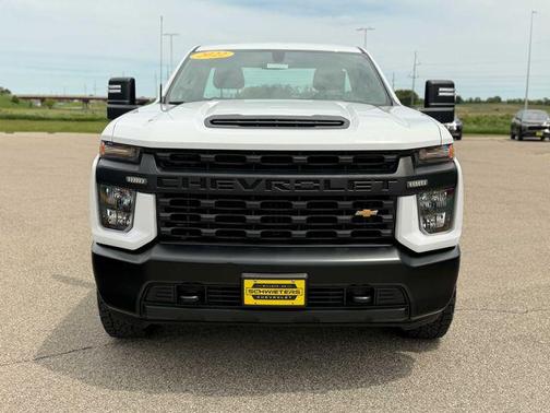 Summit White 2022 Chevrolet Silverado 2500 WT