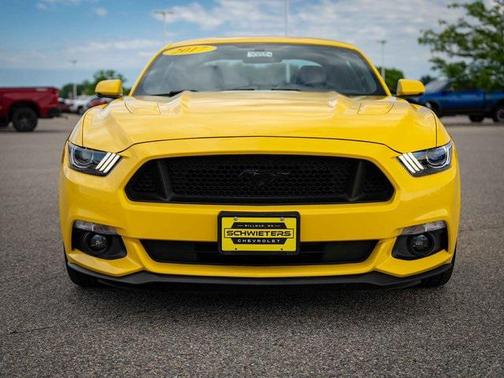2017 Ford Mustang GT Premium