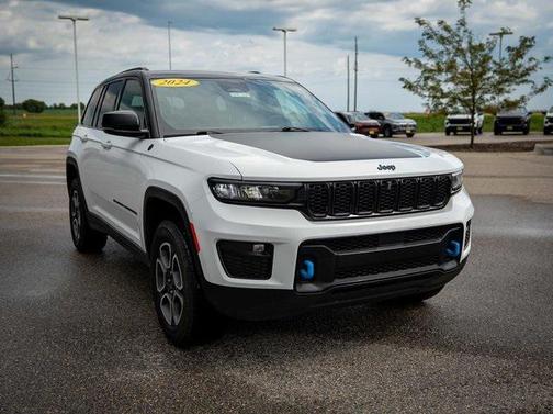 2024 Jeep Grand Cherokee 4xe Trailhawk