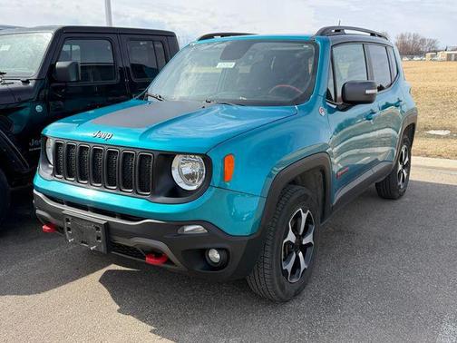 Bikini Metallic Clearcoat 2020 Jeep Renegade Trailhawk