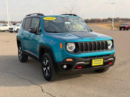 Bikini Metallic Clearcoat 2020 Jeep Renegade Trailhawk