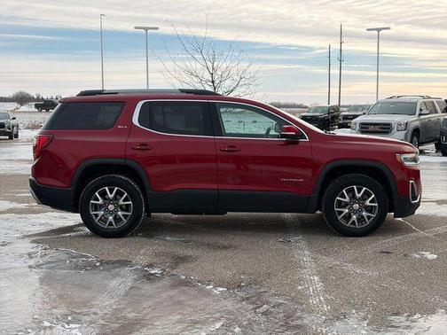 2023 GMC Acadia AWD SLT