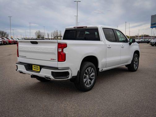 Summit White 2026 Chevrolet Silverado 1500 RST
