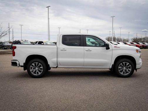 Summit White 2026 Chevrolet Silverado 1500 RST