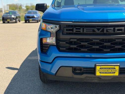 Glacier Blue Metallic 2023 Chevrolet Silverado 1500 Custom