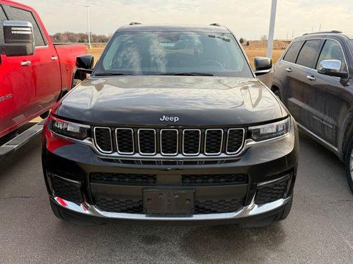Diamond Black Crystal Pearlcoat 2021 Jeep Grand Cherokee L Limited