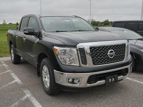 Magnetic Black 2018 Nissan Titan S