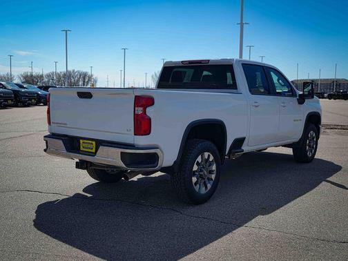 Summit White 2024 Chevrolet Silverado 3500 LT