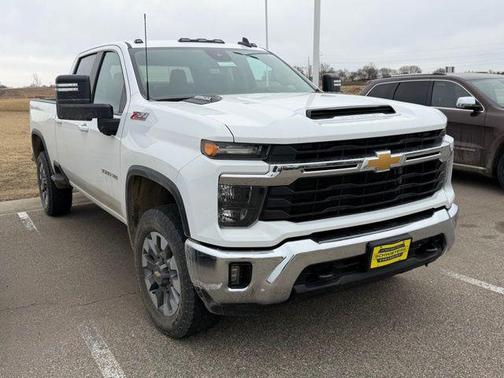 Summit White 2024 Chevrolet Silverado 3500 LT