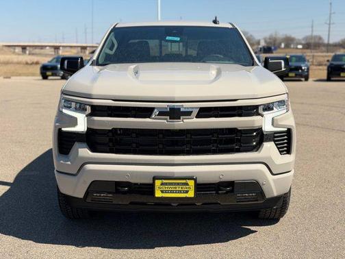 White Sands 2026 Chevrolet Silverado 1500 RST
