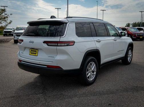 2023 Jeep Grand Cherokee L Laredo