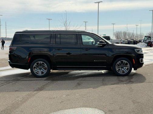 2024 Jeep Wagoneer L Series II 4x4