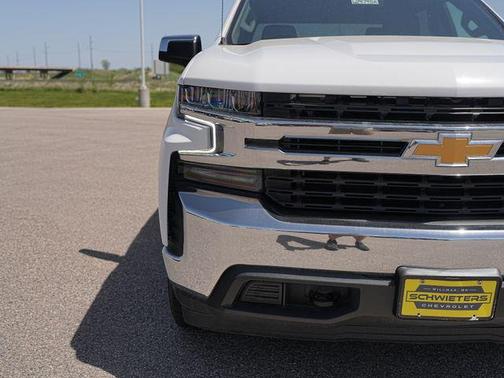 Summit White 2021 Chevrolet Silverado 1500 LT