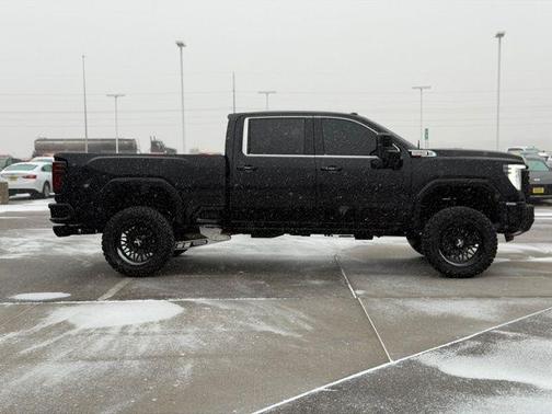 2024 GMC Sierra 3500 Denali