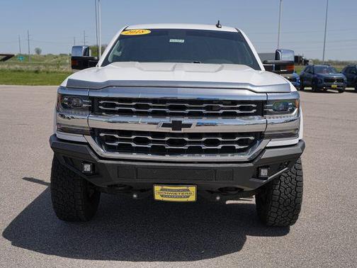 Summit White 2018 Chevrolet Silverado 1500 LTZ