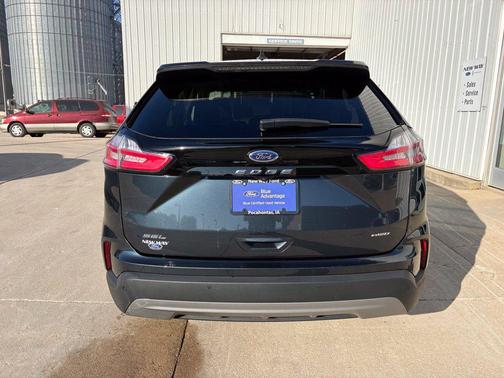 Stone Blue Metallic 2024 Ford Edge SEL