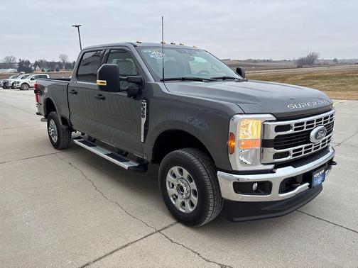 2024 Ford F-350 XLT