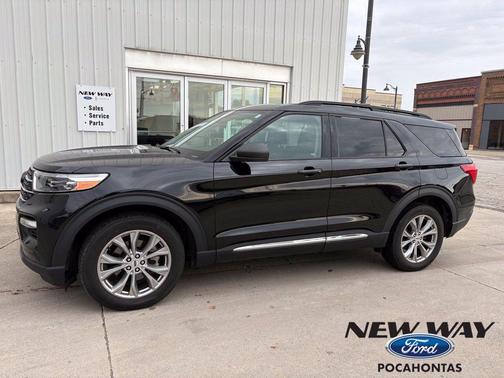 Agate Black Metallic 2023 Ford Explorer XLT