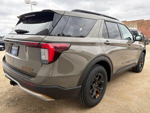 Marsh Gray 2026 Ford Explorer Tremor