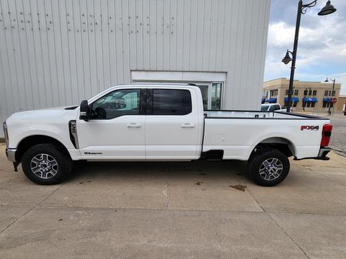 2026 Ford F-350 Lariat