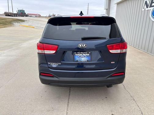 Blaze Blue 2018 Kia Sorento LX