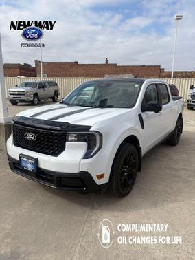 Oxford White 2025 Ford Maverick Lariat