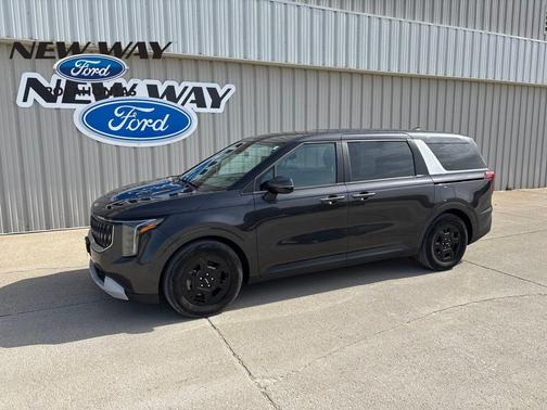 Panthera Metal 2025 Kia Carnival LXS