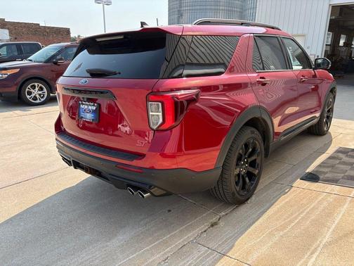 Rapid Red Metallic Tinted Clearcoat 2021 Ford Explorer ST