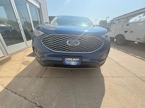 Atlas Blue Metallic 2023 Ford Edge SEL