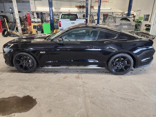 2016 Ford Mustang GT Premium