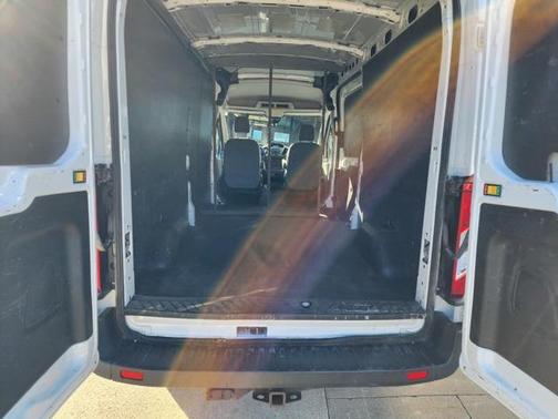 2015 Ford Transit-250 Base