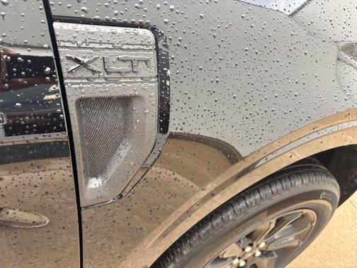 Shadow Black 2024 Ford Maverick XLT