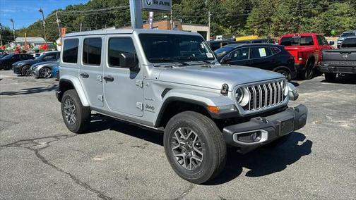 2024 Jeep Wrangler 4-Door Sahara 4x4