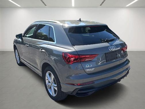 2021 Audi Q3 45 S line Premium Plus