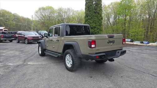 2020 Jeep Gladiator Sport S