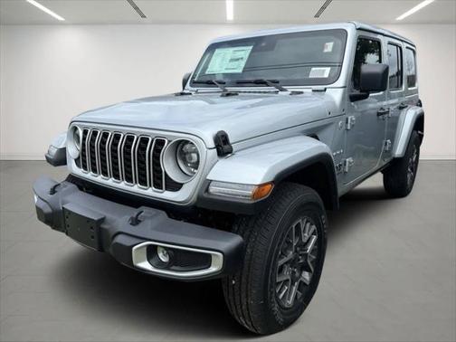 2024 Jeep Wrangler 4-Door Sahara 4x4