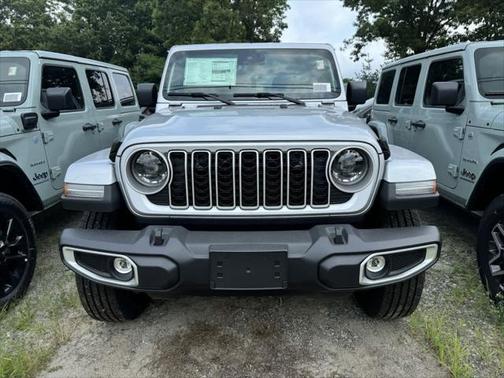 2024 Jeep Wrangler 4-Door Sahara 4x4