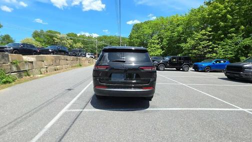 2025 Jeep Grand Cherokee L Altitude