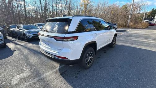 2025 Jeep Grand Cherokee Limited