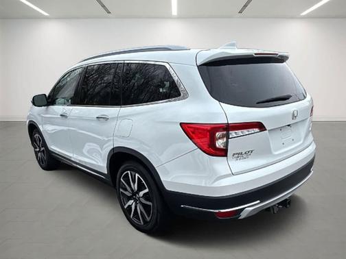 2020 Honda Pilot AWD Elite