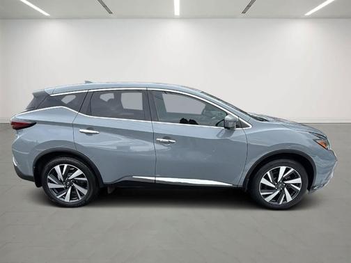 2022 Nissan Murano SL
