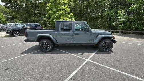 2025 Jeep Gladiator Willys