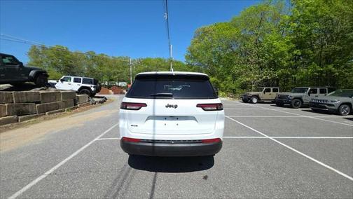 2025 Jeep Grand Cherokee L Altitude